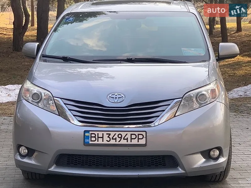 Toyota Sienna