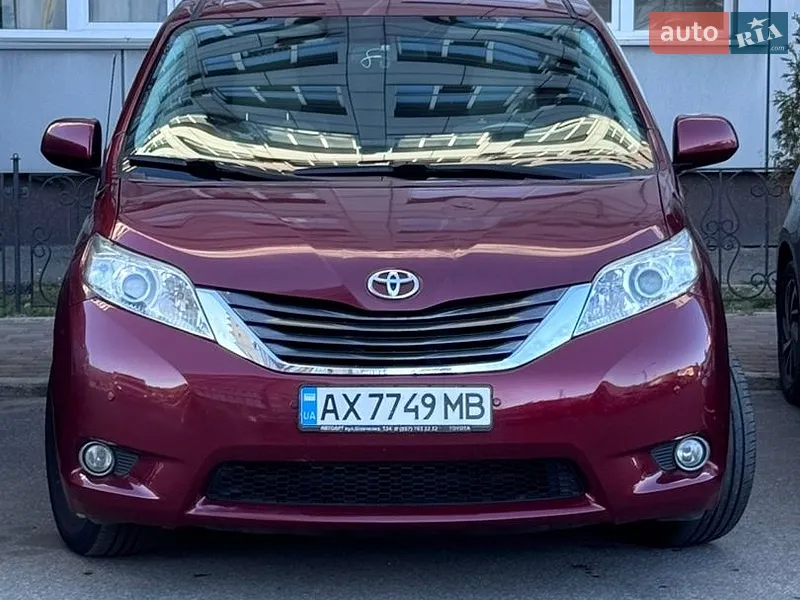 Toyota Sienna