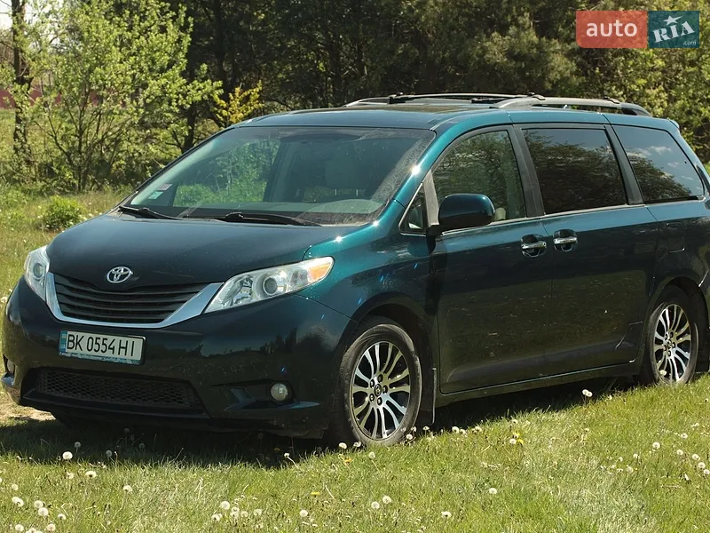Toyota Sienna
