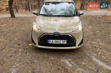 Минивэн Toyota Sienta 2018 в Киеве