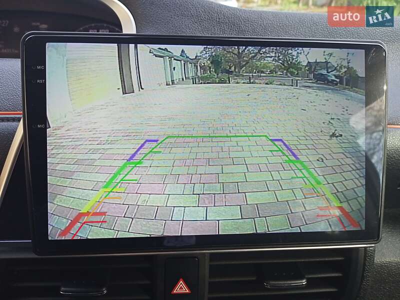 Минивэн Toyota Sienta 2018 в Одессе фото 54 Минивэн Toyota Sienta 2018 в Одессе