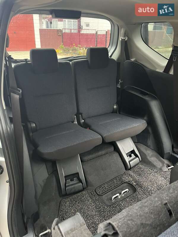 Минивэн Toyota Sienta 2018 в Белой Церкви