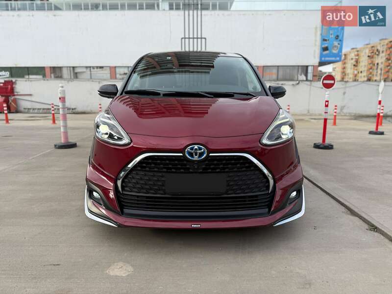 Минивэн Toyota Sienta 2020 в Фастове