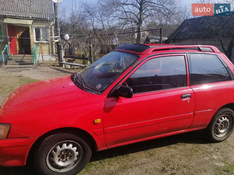 Хэтчбек Toyota Starlet 1994 в Никополе