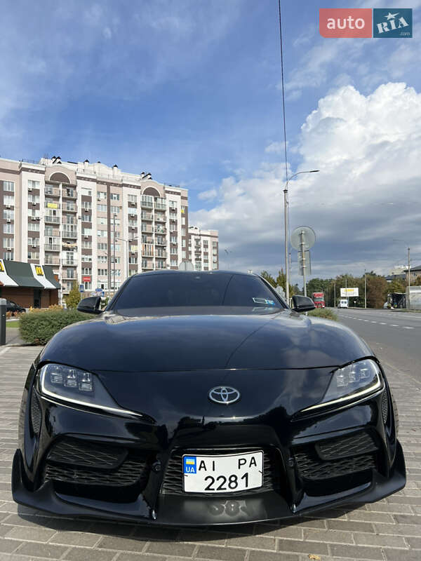 Купе Toyota Supra 2019 в Бучі