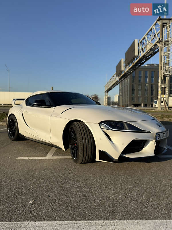 Купе Toyota Supra 2021 в Киеве