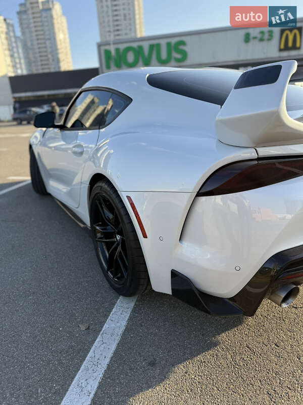Купе Toyota Supra 2021 в Киеве