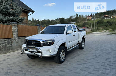 Пікап Toyota Tacoma 2007 в Львові