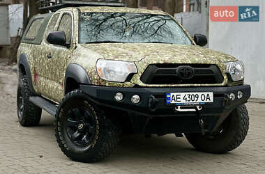 Пікап Toyota Tacoma 2015 в Тернополі