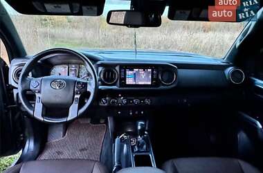 Пикап Toyota Tacoma 2018 в Хмельницком