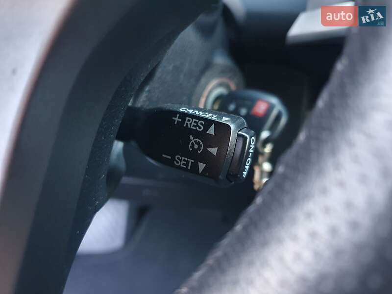 Пикап Toyota Tacoma 2017 в Киеве