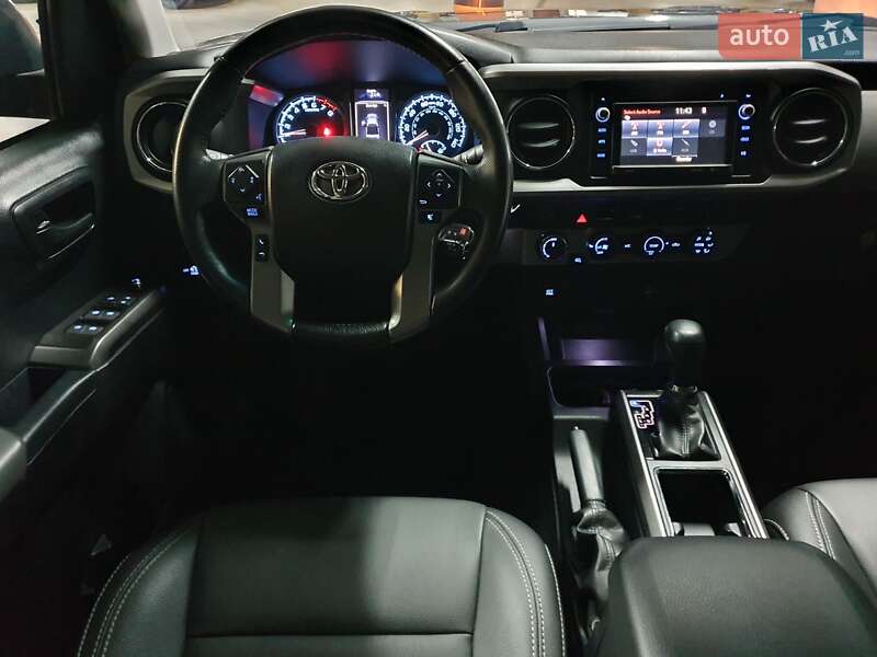 Пикап Toyota Tacoma 2017 в Киеве