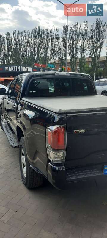 Пікап Toyota Tacoma 2017 в Кривому Розі