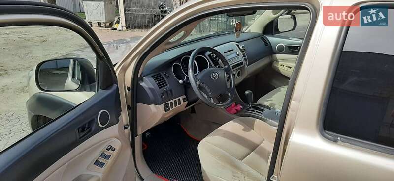 Пікап Toyota Tacoma 2005 в Синельниковому