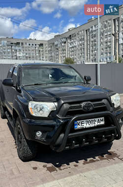 Пикап Toyota Tacoma 2015 в Днепре