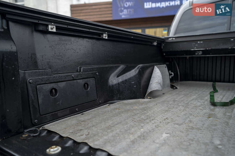 Пикап Toyota Tacoma 2016 в Киеве