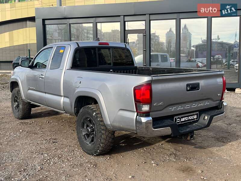 Пикап Toyota Tacoma 2018 в Киеве фото 4 Пикап Toyota Tacoma 2018 в Киеве