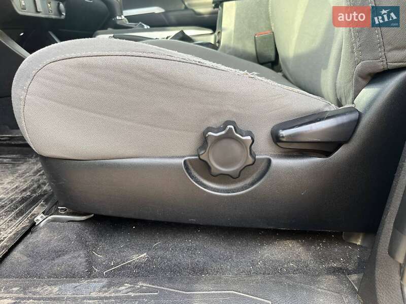 Пикап Toyota Tacoma 2018 в Киеве фото 14 Пикап Toyota Tacoma 2018 в Киеве