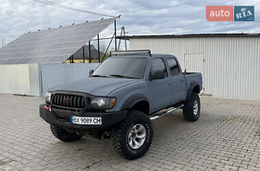 Пікап Toyota Tacoma 2003 в Чернівцях