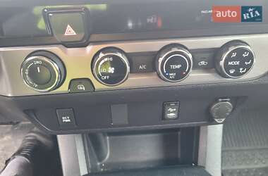 Пикап Toyota Tacoma 2018 в Тернополе