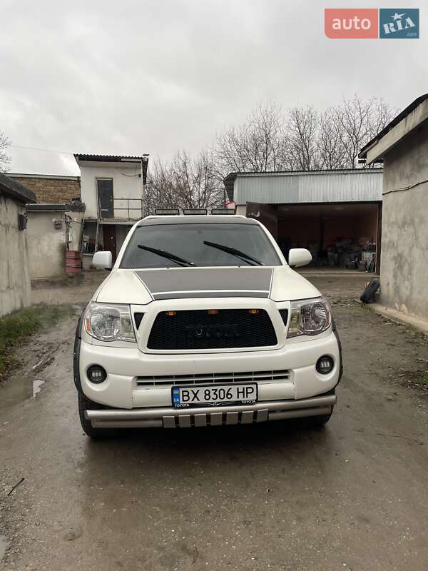 Пикап Toyota Tacoma 2007 в Каменец-Подольском