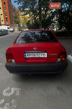 Седан Toyota Tercel 1996 в 