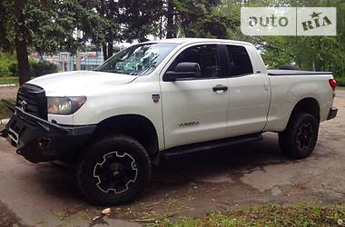 Пикап Toyota Tundra 2008 в Черкассах