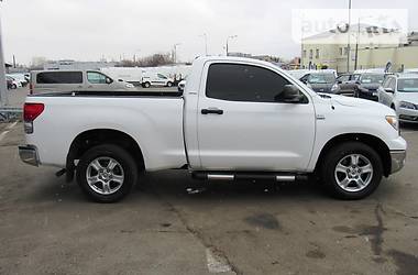 Пикап Toyota Tundra 2008 в Киеве