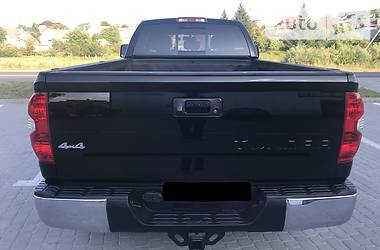 Пікап Toyota Tundra 2014 в 