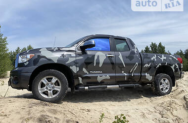 Пикап Toyota Tundra 2012 в Днепре