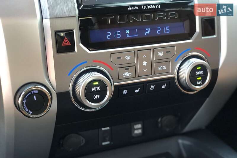 Пікап Toyota Tundra 2018 в Умані