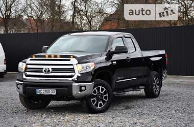 Пикап Toyota Tundra 2017 в Дрогобыче