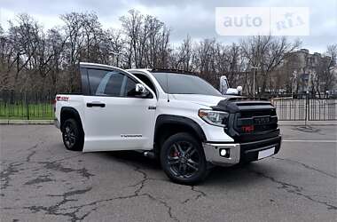 Пікап Toyota Tundra 2016 в Одесі