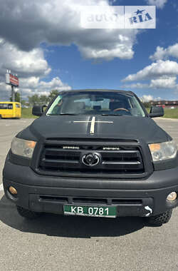 Пикап Toyota Tundra 2008 в Киеве