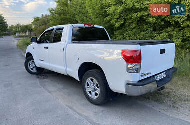 Пікап Toyota Tundra 2008 в Києві