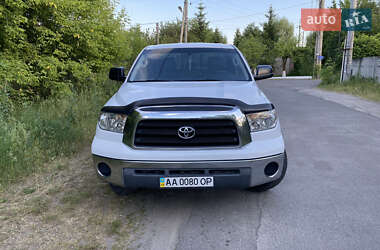 Пікап Toyota Tundra 2008 в Києві