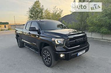 Пикап Toyota Tundra 2016 в Умани