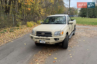 Пікап Toyota Tundra 2003 в Києві