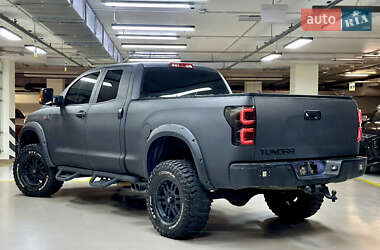 Пикап Toyota Tundra 2008 в Киеве