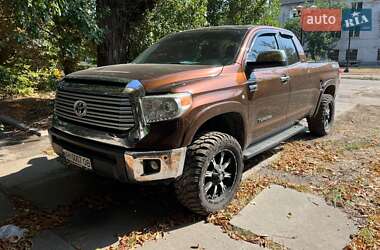 Пікап Toyota Tundra 2013 в Києві