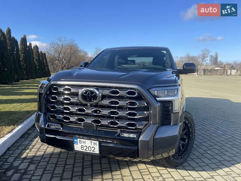 Пикап Toyota Tundra 2023 в Одессе