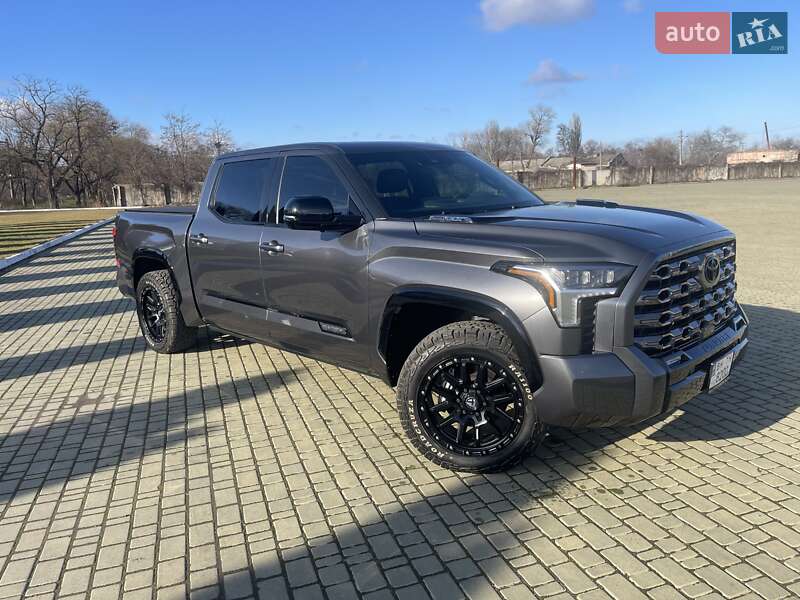 Пикап Toyota Tundra 2023 в Одессе
