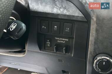 Пикап Toyota Tundra 2019 в 