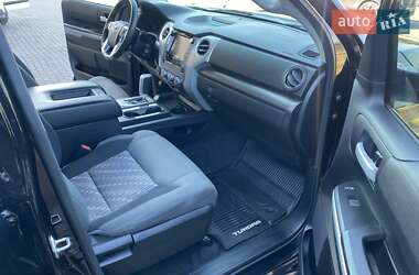 Пикап Toyota Tundra 2020 в 