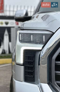 Пікап Toyota Tundra 2023 в 