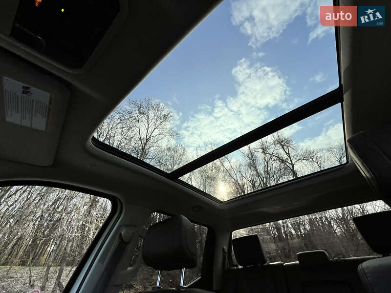 Пікап Toyota Tundra 2022 в Києві