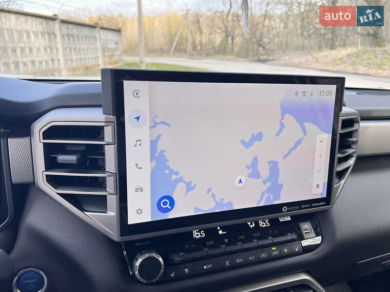 Пікап Toyota Tundra 2022 в Києві