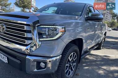 Пикап Toyota Tundra 2017 в Одессе