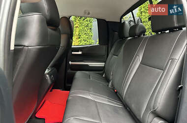 Пікап Toyota Tundra 2017 в 