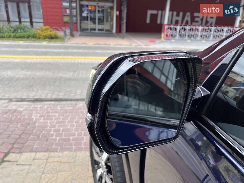 Пикап Toyota Tundra 2023 в Львове фото 30 Пикап Toyota Tundra 2023 в Львове